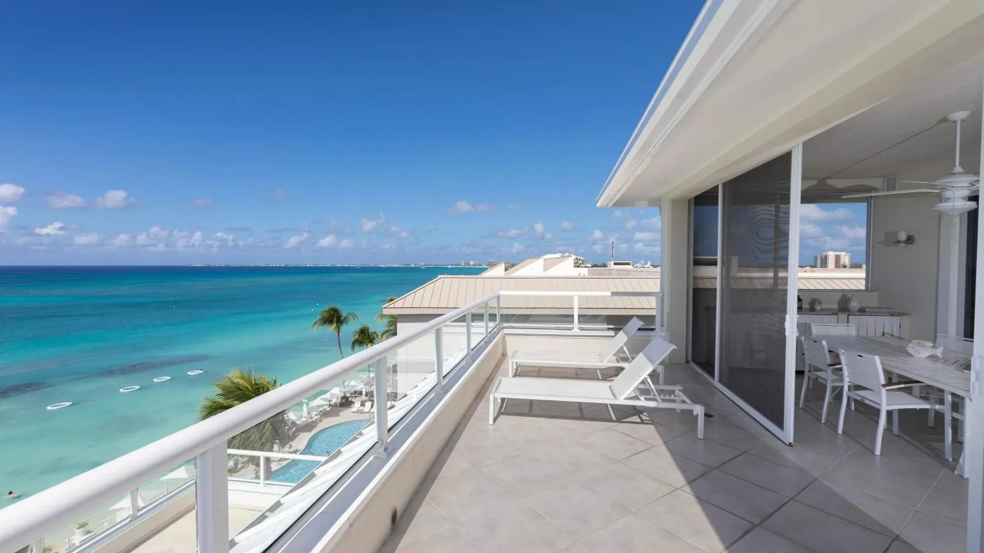 South Bay Beach Club 34 - 3 Bedroom 2 Bathroom Unit ジョージ・タウン